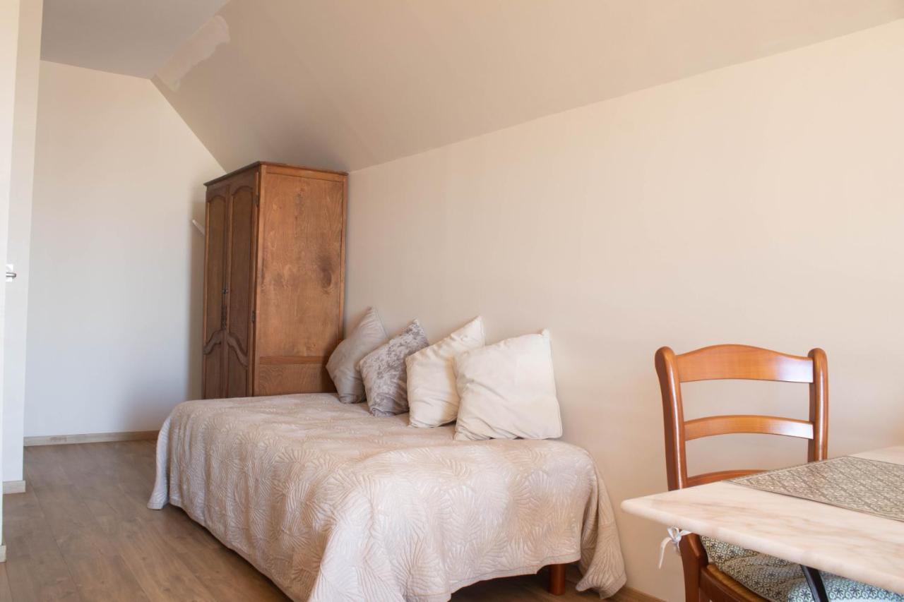 Du Cote De Chez Swann 1 Bed & Breakfast Trouville-sur-Mer Exterior photo